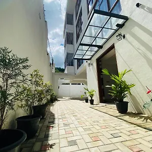 Aurelia Hotel Kandy